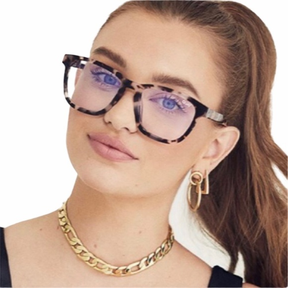 BNWT Quay Hardwire blue light glasses